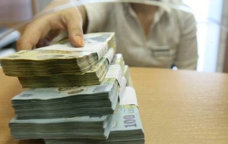 Au fost recalculate pensiile pentru 16.000 de polițiști-pensionari. Cei cu venituri mici vor primi diferențele de bani în luna decembrie
