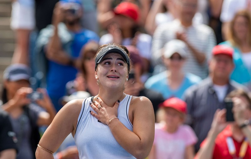 Bianca Andreescu este campioană la Toronto! Adversarea ei din finală, Serena Williams, a abandonat după numai 4 game-uri