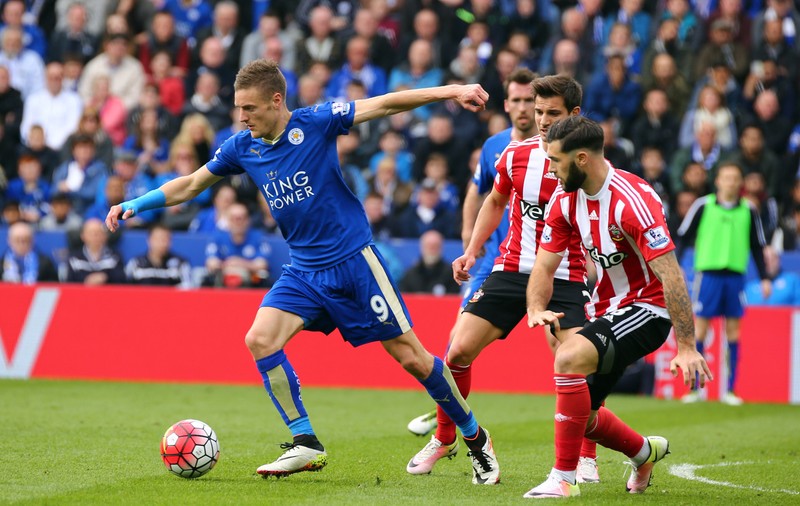 Un fotbalist de la Leicester a primit o amenințare oribilă: ”O s-o violăm pe fiica ta în vârstă de 5 ani!” VIDEO