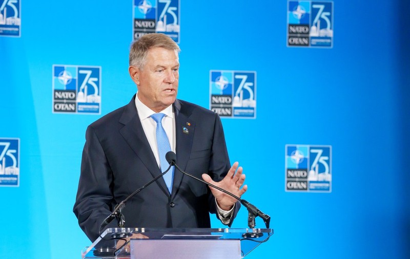 Klaus Iohannis, la summitul NATO: „Să fim compensați rezonabil” pentru sistemul donat Ucrainei. „Dorim să primim un alt sistem Patriot la schimb”