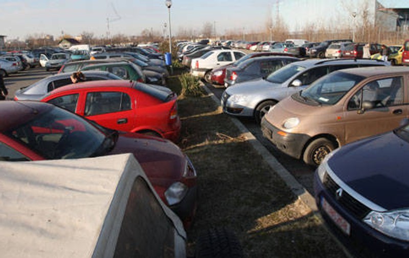 Impozitul auto ar putea fi modificat, din 2018. Șoferii cu mașini puternice, în avantaj