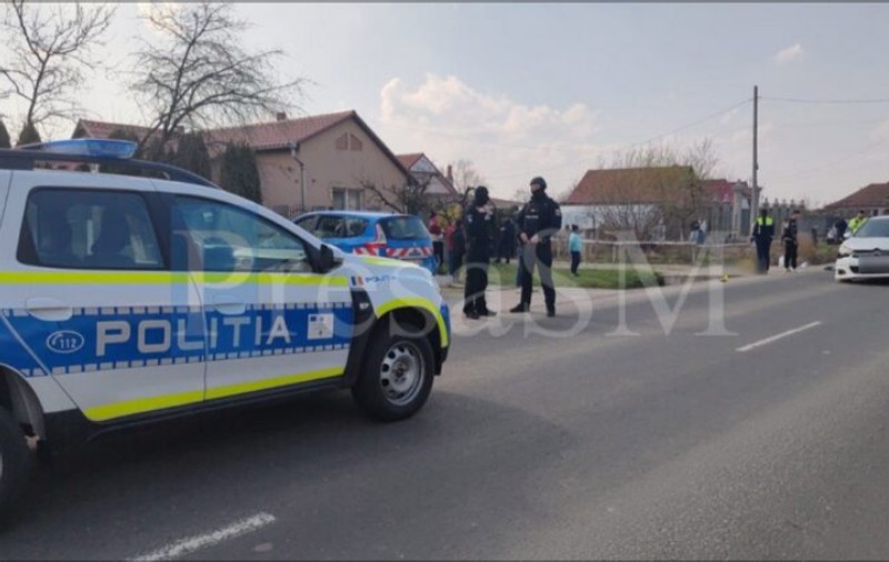 Un copil de patru ani aflat pe bicicletă a fost lovit mortal de o mașină, pe un drum din Satu Mare