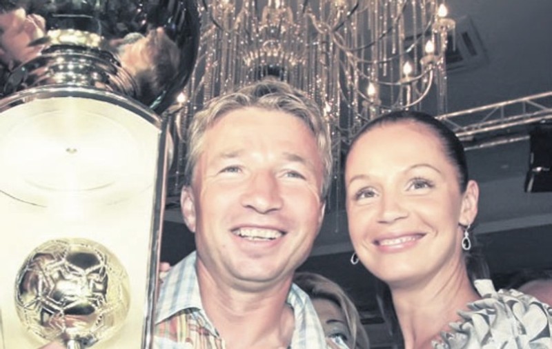 Adriana Petrescu: "Îi ţin pumnii lui Dan"