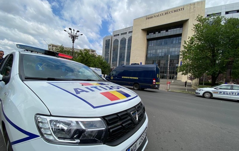 Un bărbat din Botoșani a anunțat la 112 că mama sa, pe care o înmormântase, a dispărut. Ce a urmat