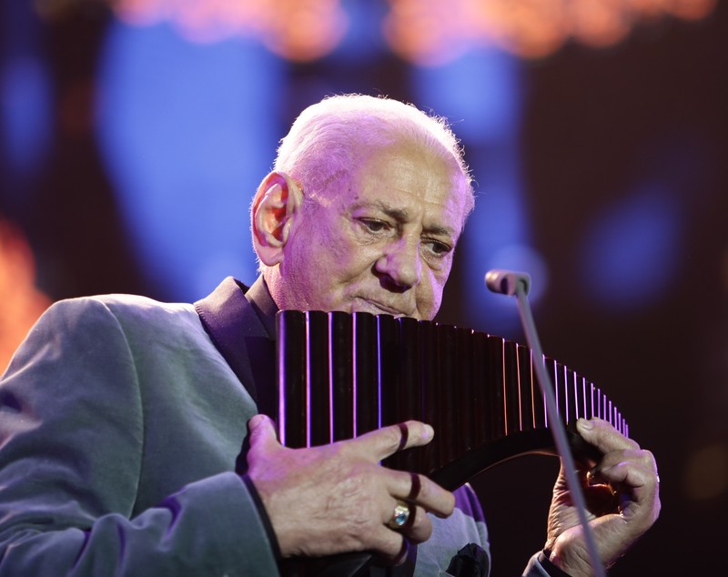 Cum a fost la concertul lui Gheorghe Zamfir de la Zilele Bucureștiului 2018. Paula Seling a urcat pe scenă alături de artist