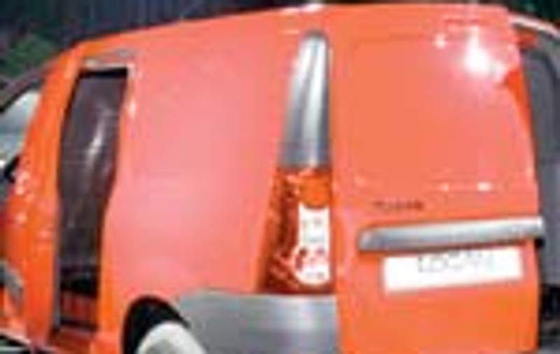 Loganul de marfa poate cara 800 kilograme