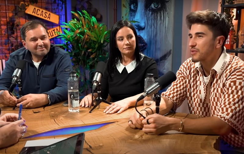 De ce mama lui Sebastian Dobrincu nu-l urmărește pe acesta când apare la televizor: „Nu e deloc ușor să fim părinții lui Sebi”