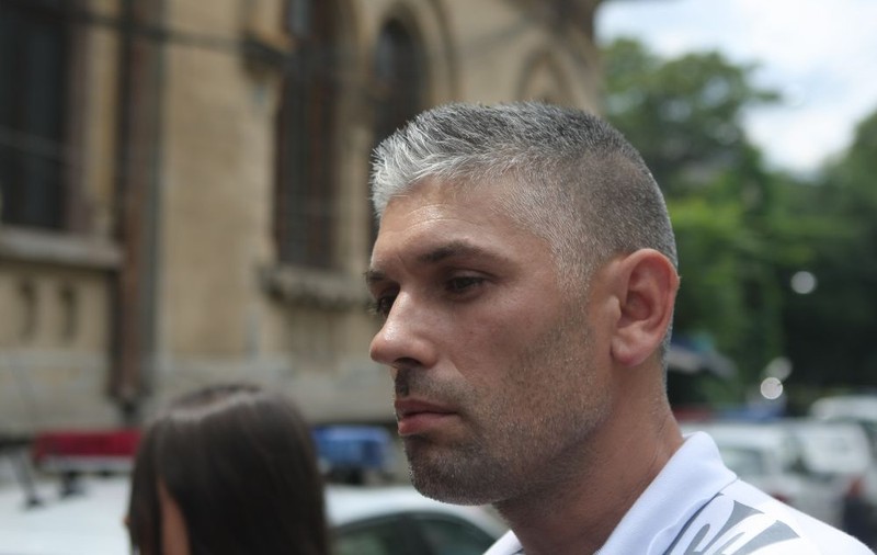 Dosarul penal pentru plăcuțele anti-PSD e oficial închis. Răzvan Ştefănescu își ia permisul auto înapoi
