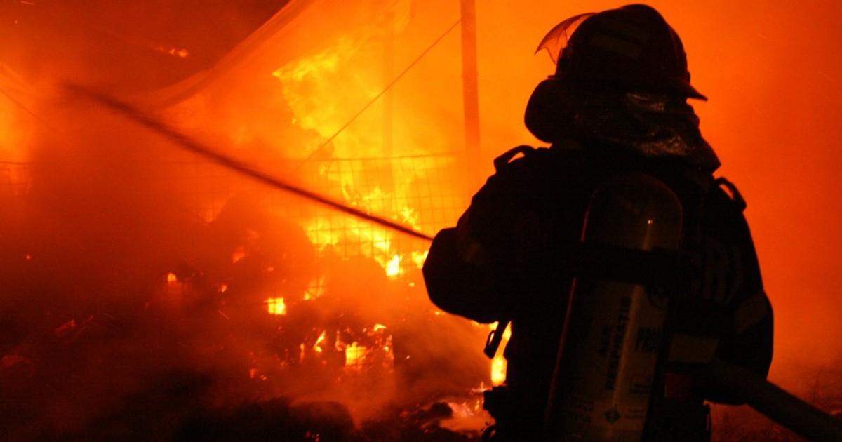 O bătrână a murit într-un incendiu în Bacău