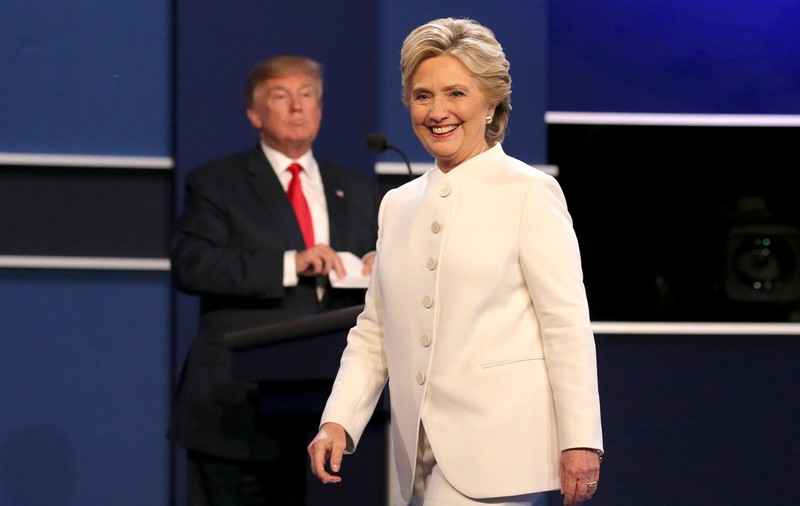 Ultima dezbatere Clinton vs. Trump|  Principalele teme discutate. Trump a refuzat să spună dacă va recunoaște rezultatele alegerilor: „O să vă țin în suspans” |VIDEO