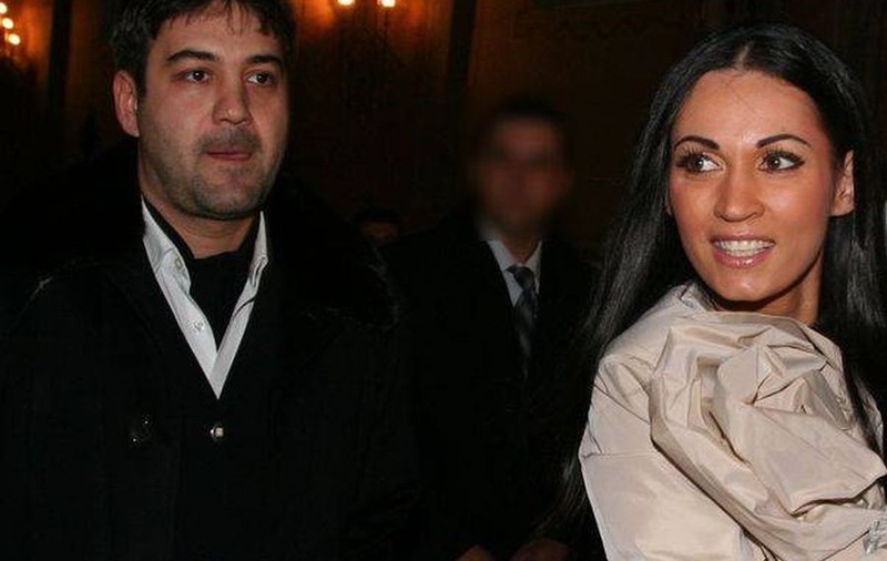 NICOLETA LUCIU ŞI SOŢUL EI, ÎMPREUNĂ, DAR SEPARAŢI! UITE CUM S-AU COMPORTAT LA PRIMA LOR IEŞIRE ÎN DOI DUPĂ SĂRBĂTORI! | VIDEO