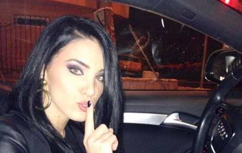 Adelina Pestrițu crede că este VICTIMA FARMECELOR 