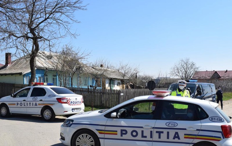 Mama care a fugit de acasă după ce copilul de 4 ani a murit în piscină a fost găsită moartă și ea, la Găești