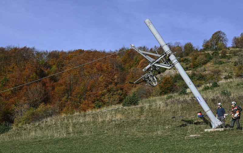 Rămas fără zăpadă, un sat din Alpii francezi și-a demontat telescaunul. „A venit încălzirea globală și asta ne-a schimbat”