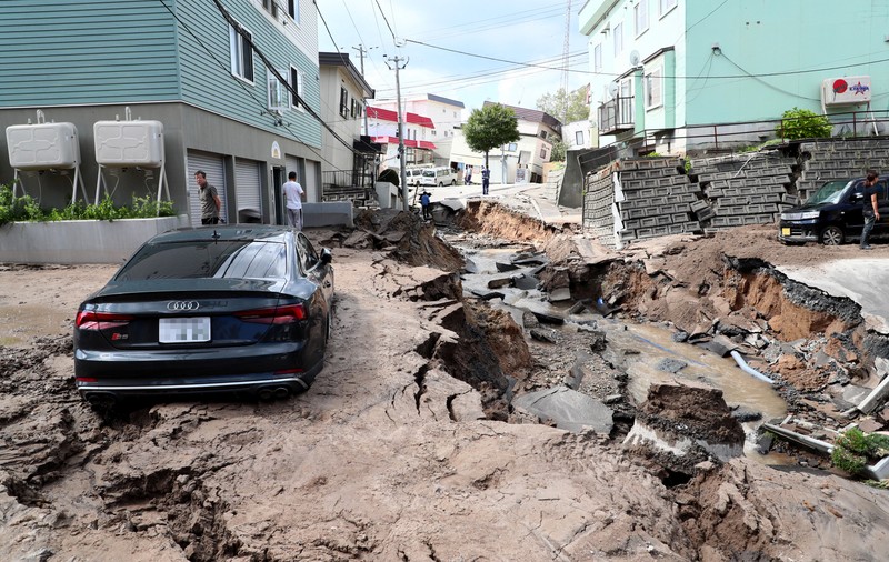 UPDATE / Bilanțul cutremurului din Japonia a urcat la 16 morți. Sunt încă multe persoane dispărute