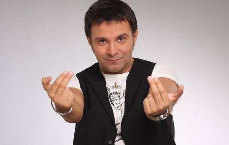Daniel Buzdugan le ÎNVAŢĂ pe doritoare cum SĂ FACĂ ROST DE BANI DE SILICOANE!