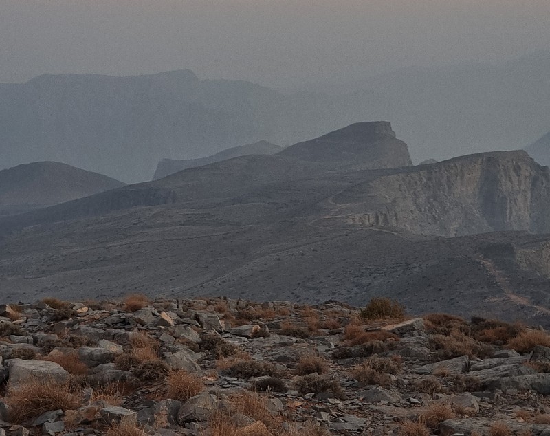 Cum arată „muntele de la marginea deșertului”: Jebel Jais, cel mai înalt vârf din Emiratele Arabe Unite și una dintre destinațiile de neratat din Ras al Khaimah