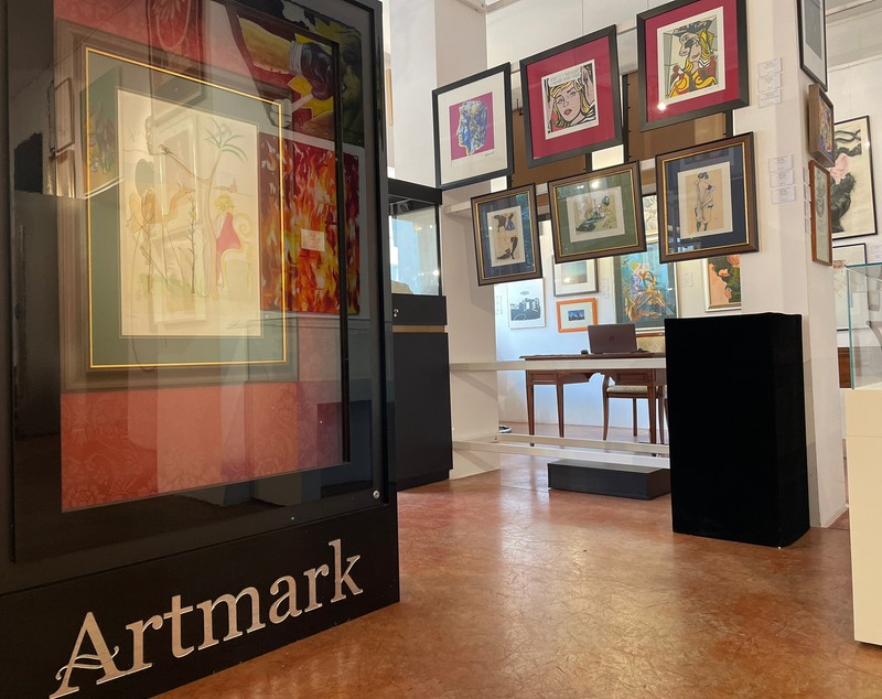 Opere grafice semnate de Dali și Picasso, scoase la licitație în România. Care este prețul de pornire pentru o astfel de lucrare
