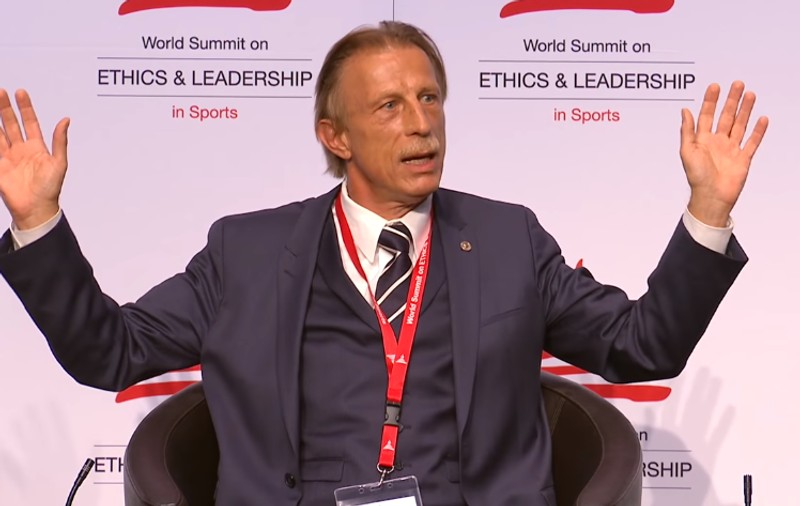 Daum s-a plâns despre modul cum este tratat în România la ”World Summit on Ethics and Leadership Ethics in Sports” | VIDEO