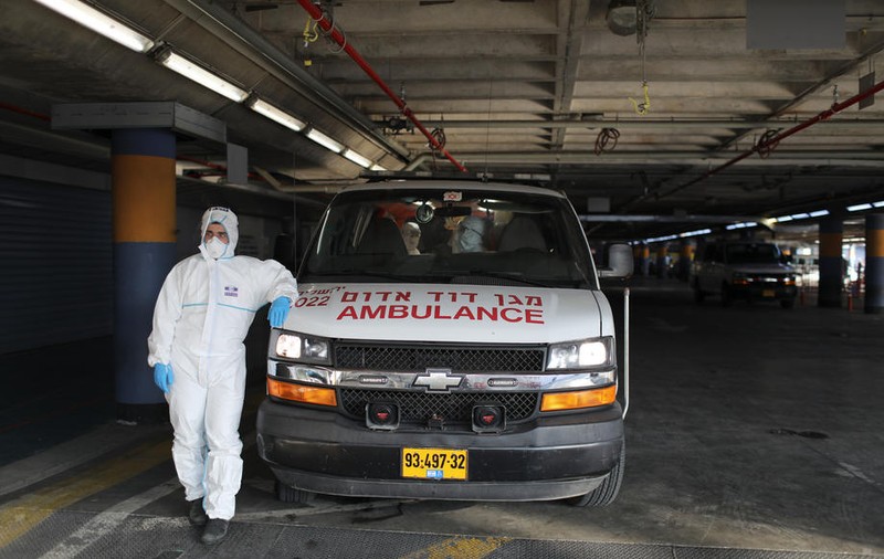 Israel a raportat decesul unei persoane care s-a infectat a doua oară cu coronavirus