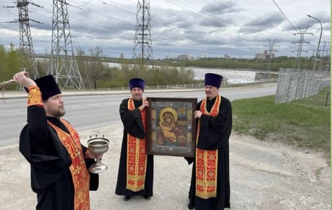 Rușii scot pe străzi icoane făcătoare de minuni, ca să-i apere de dronele ucrainene: „Domnul și-a trimis mila și ajutorul, eliberându-i de invazia inamică”