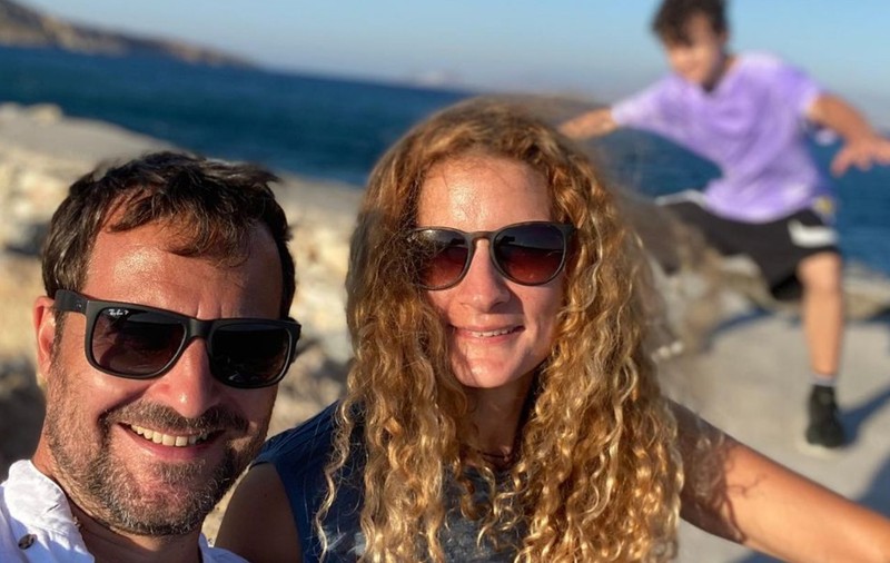 Andrei Aradits și soția lui au divorțat după 17 ani de căsnicie. Primele declarații făcute de actor. „Am fost și la psiholog”