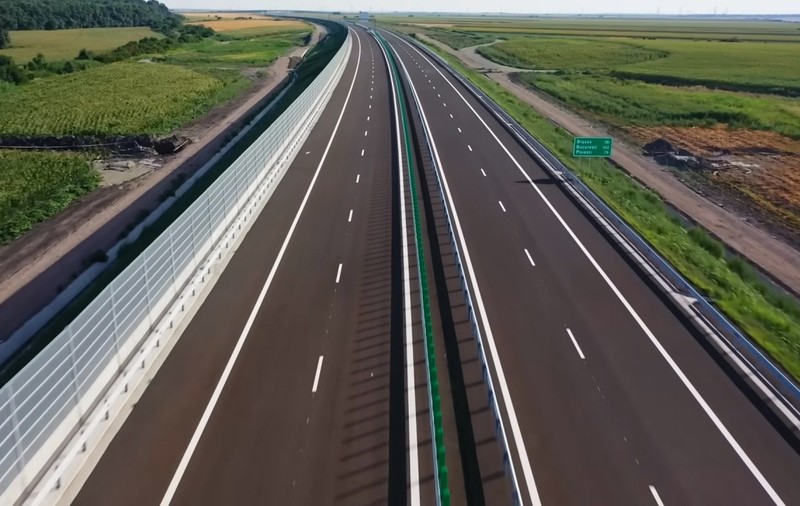 Autostrada A7 se apropie de final: încă 13,9 kilometri vor fi dați în folosință joi. Se va circula de la București la Focșani într-o oră și jumătate
