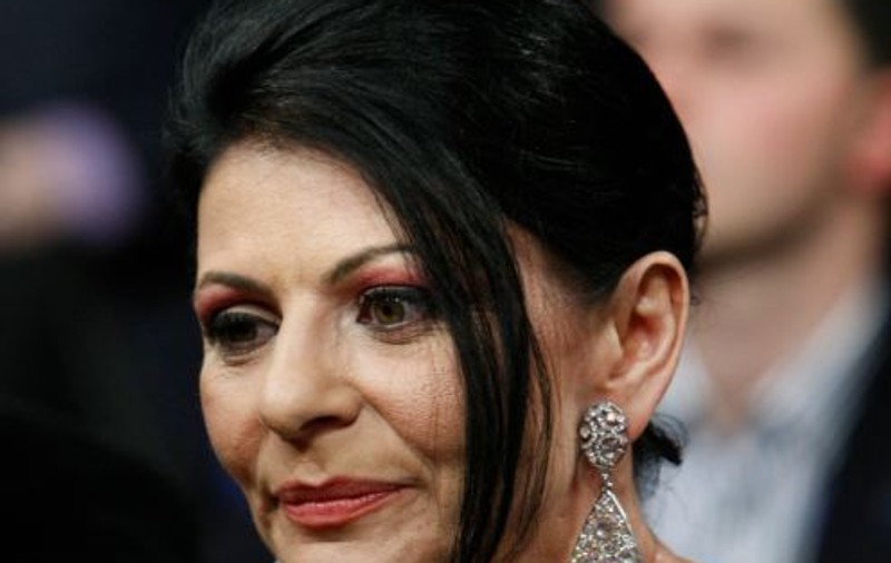 Elena Cârstea, revedere în lacrimi cu mezina familiei, după șase luni. Fata ei cea mică a intrat în Garda Națională