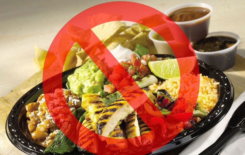 La cinci ani este alergic la toate alimentele