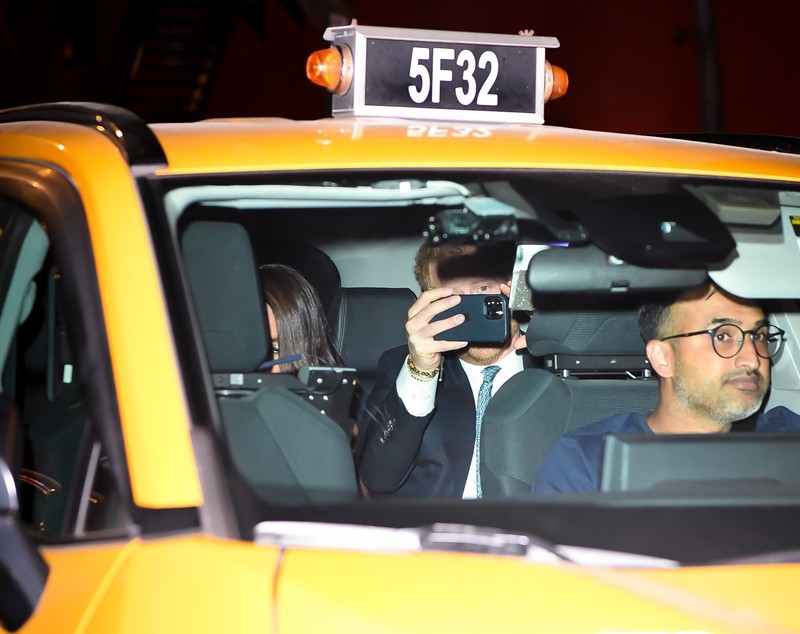 Prințul Harry și Meghan spun că au fost urmăriți de paparazzi mai bine de două ore, într-o „cursă aproape catastrofală”. Precizările NYPD