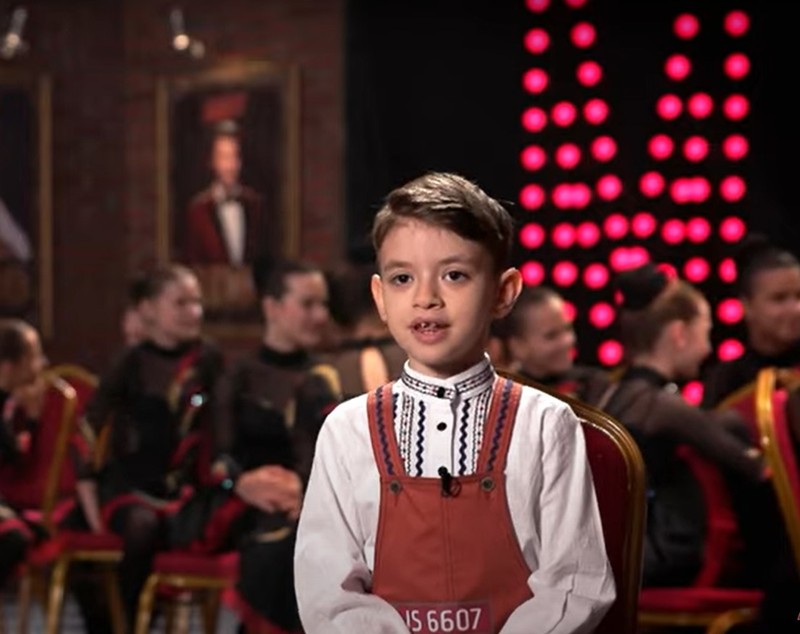 Replica lui Rareș Prisacariu de la „Românii au talent” care l-a lăsat fără cuvinte pe Pavel Bartoș: „Pur și simplu m-a uns pe suflet”