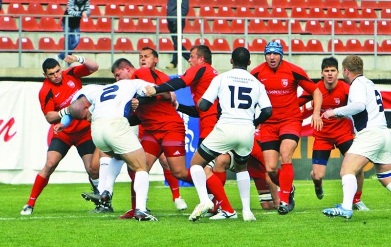 Măcel pe terenul de rugby