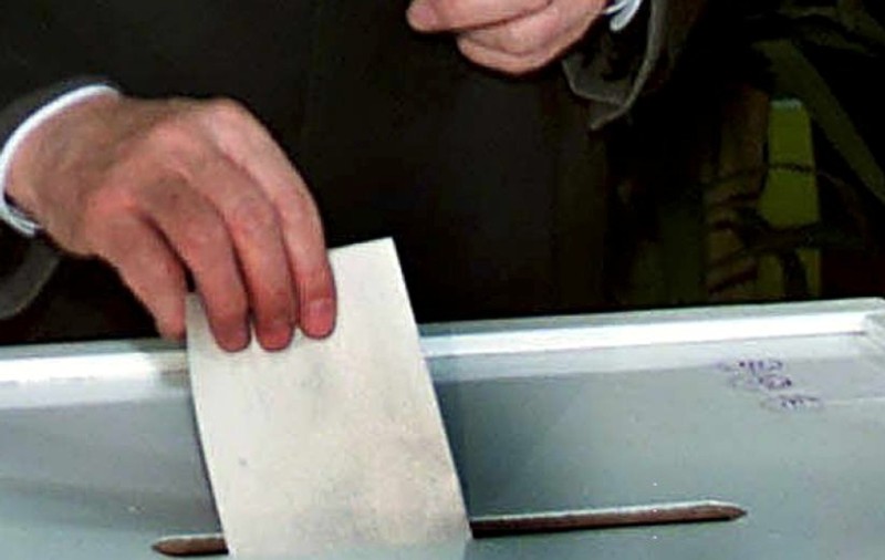 "MINCIUNĂ PENALĂ" la REFERENDUM. CRIZA intră în altă etapă: şeful de la Evidenţa Populaţiei, urmărit penal