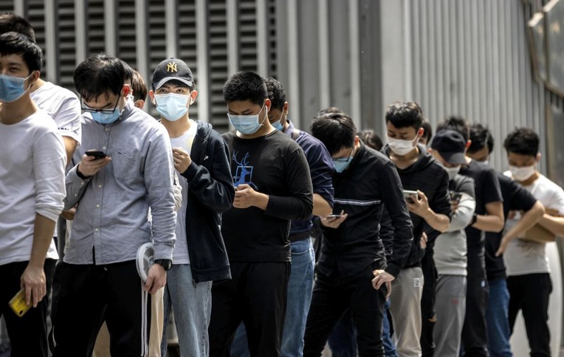 Beijingul înăsprește controlul asupra informațiilor despre COVID-19, pe fondul disputei cu SUA privind originea virusului