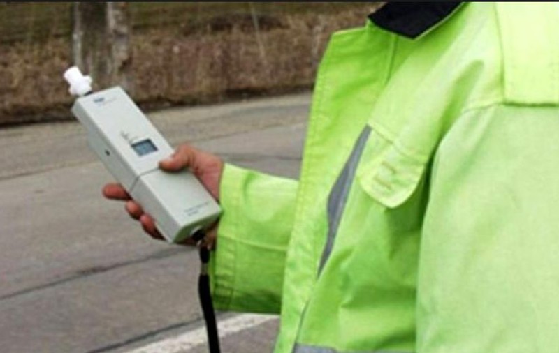 Primele incidente în procesul electoral. Doi șoferi care transportau buletinele de vot au fost prinși băuți la volan