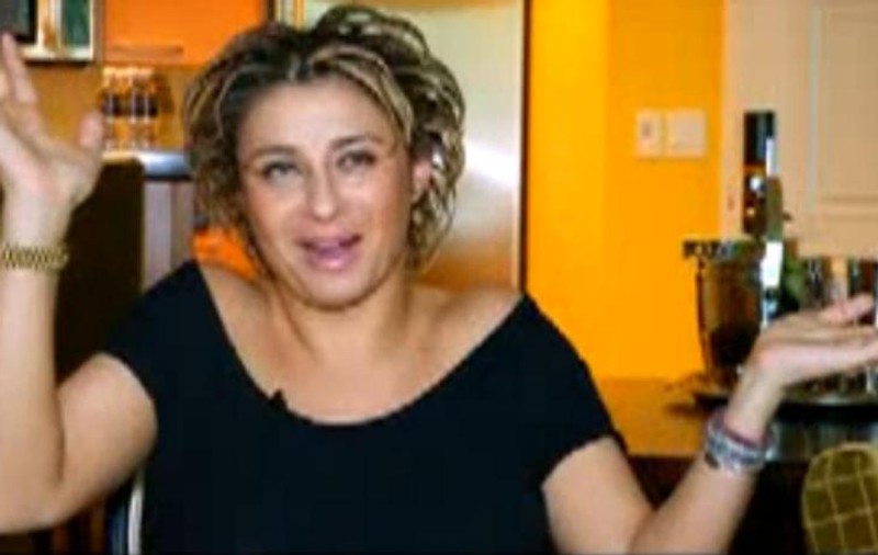 INCREDIBIL! Anamaria Prodan și-a vândut apartamentul pentru a-și plăti telefonul pe o lună. A mai pus și două milioane din buzunar pentru a achita datoria