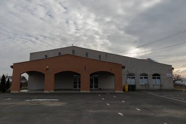 La Căminul Cultural din Sarinasuf singurele evenimente pe afiş erau nunţile şi botezurile