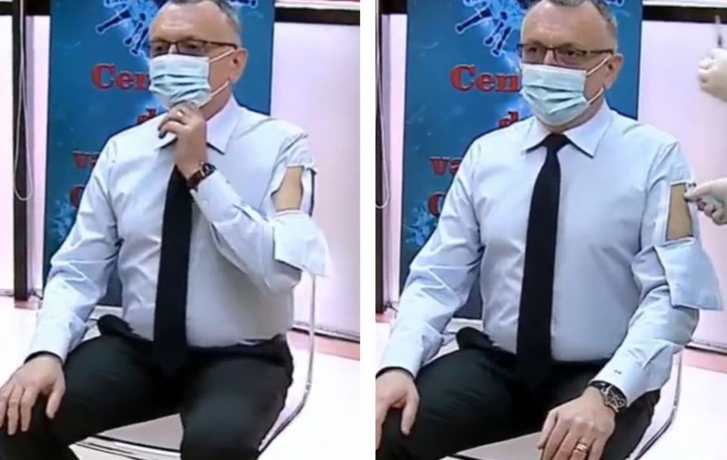 Imaginea zilei: cămașa ministrului educației, în centrul atenției la vaccinare
