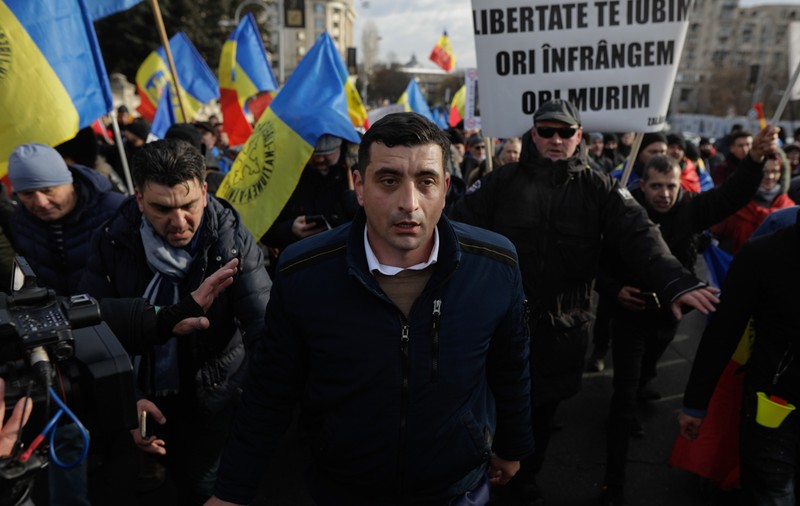 AUR aşteaptă 20.000 de oameni în Capitală, dar Primăria a aprobat un protest cu 100. „E posibil să luăm amenzi. Libertatea are şi ea costuri“