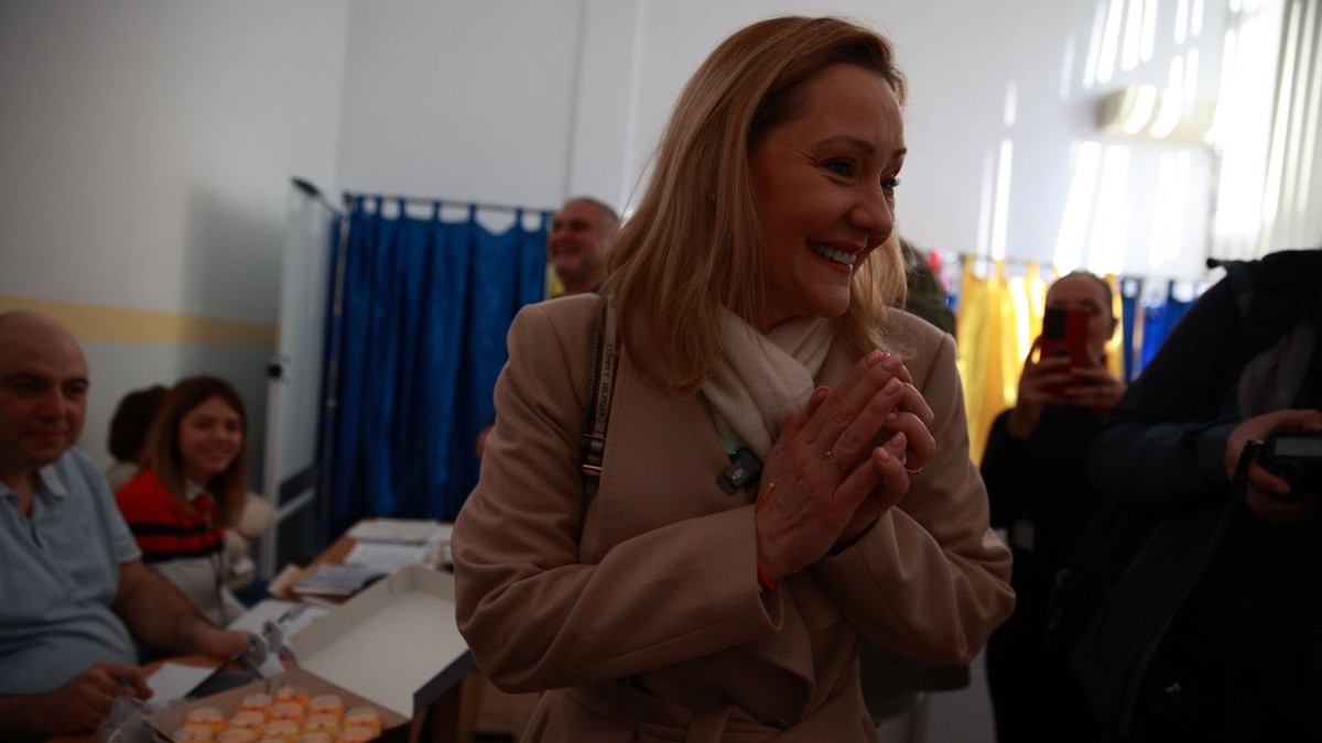 Elena Lasconi, la vot Foto: Libertatea