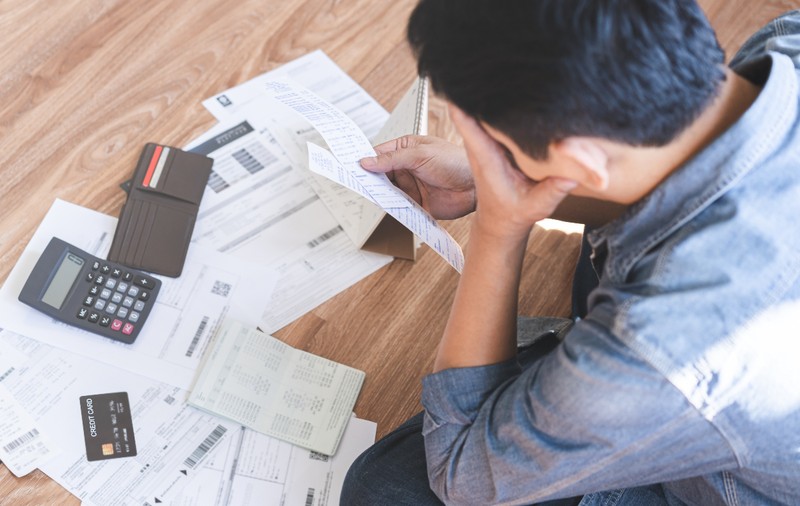 Facturile pentru curent, mai scumpe cu 72% în octombrie 2025, faţă de octombrie 2024