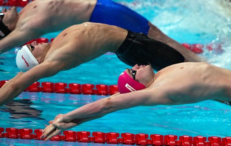 Federaţia internaţională de nataţie se opune excluderii din competiții a sportivilor din Rusia și Belarus