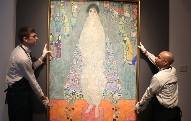 Cea mai scumpă lucrare de artă modernă din istorie este un tablou de Gustav Klimt. Suma uriașă obținută la licitație