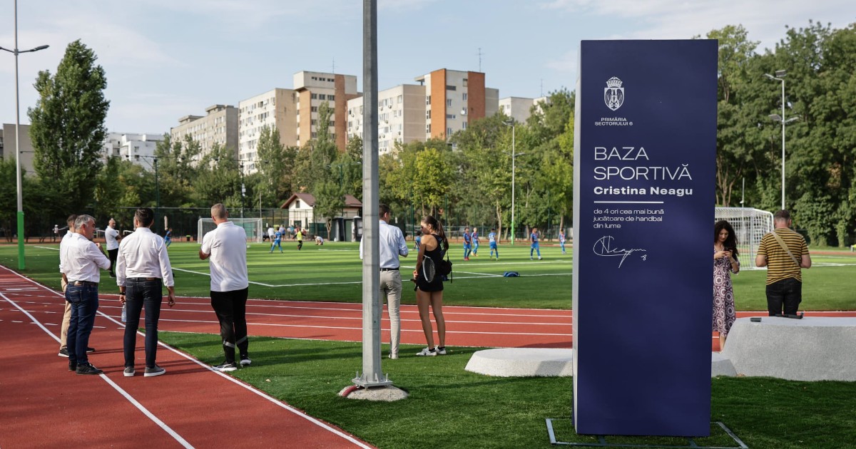 Redeschiderea bazei sportive de la școala 164