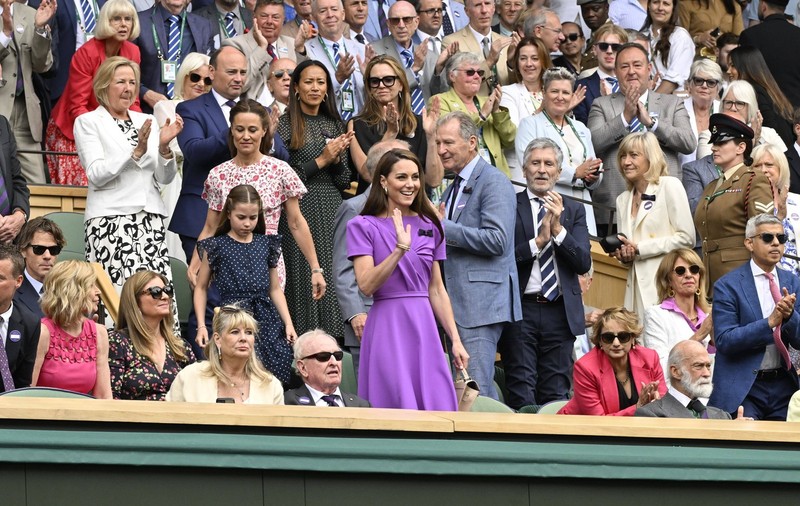 A doua apariție în public a lui Kate, după diagnosticul de cancer. Prințesa, primită cu urale la Wimbledon