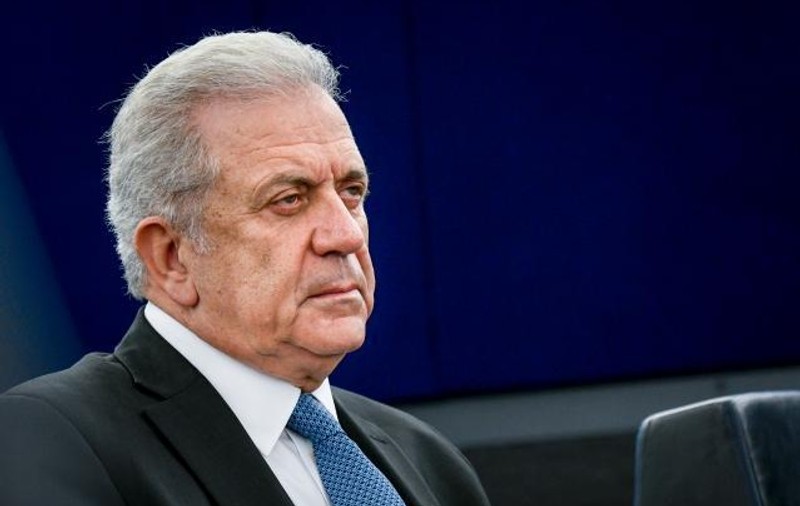 Promisiuni de la Bruxelles pentru România: ”Foarte curând va intra în spațiul Schengen”