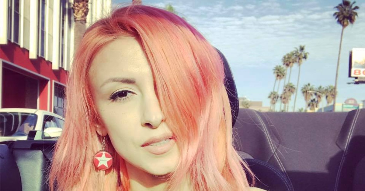 Andreea Bălan, pe platourile de filmare de la "Friends". Artista e în culmea fericirii