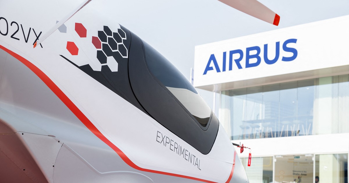 Airbus va plăti miliarde de euro pentru a închide mai multe investigații de corupție în SUA, Marea Britanie și Franța. Dosarul EADS din România, clasat. Logo Airbus