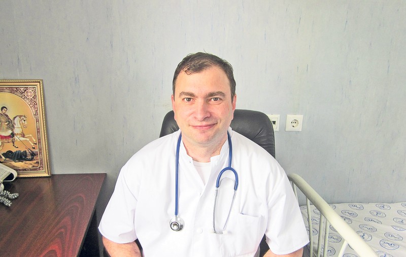 Rudele celor infectaţi, în pericol | Conf. dr. Gabriel Adrian Popescu, specialist la Institutul Naţional de Boli Infecţioase, trage un semnal de alarmă în cazul bacteriei ucigaşe
