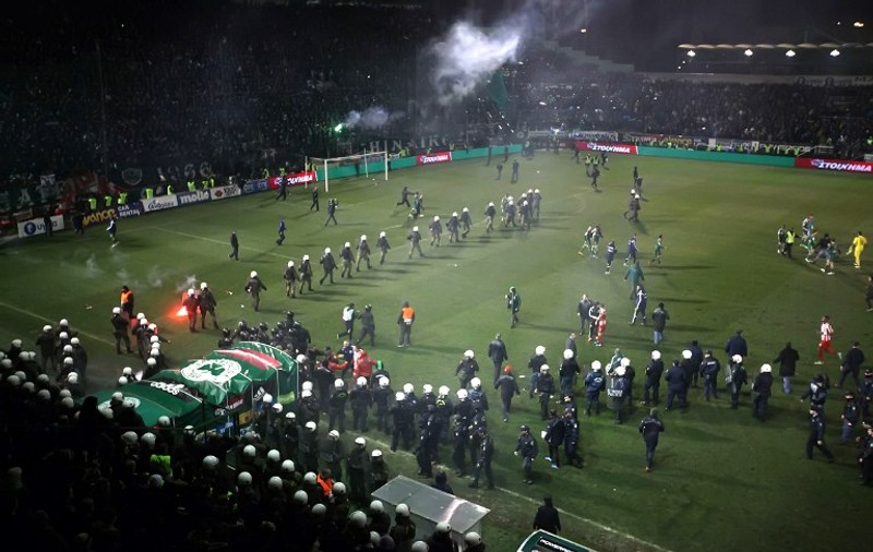 Panathinaikos, sancționată drastic după incidentele din meciul cu Olympiacos